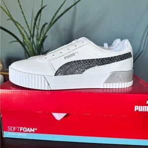 PUMA Women's White and Black Textured Sneakers